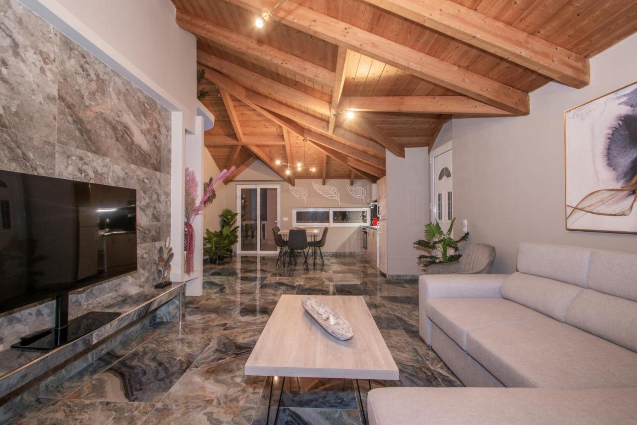 Casa Di Voz Shared Villa Studios By "Elite" Gaitani Extérieur photo