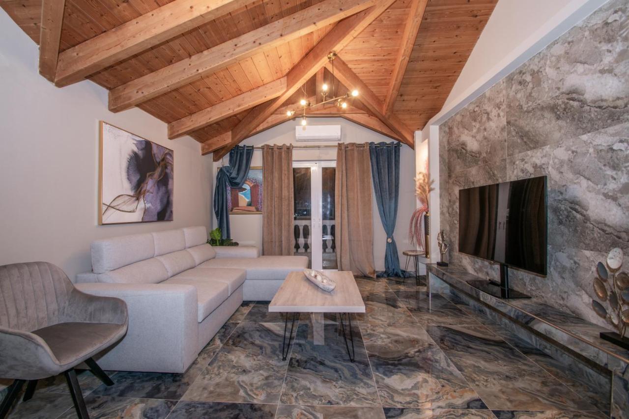 Casa Di Voz Shared Villa Studios By "Elite" Gaitani Extérieur photo