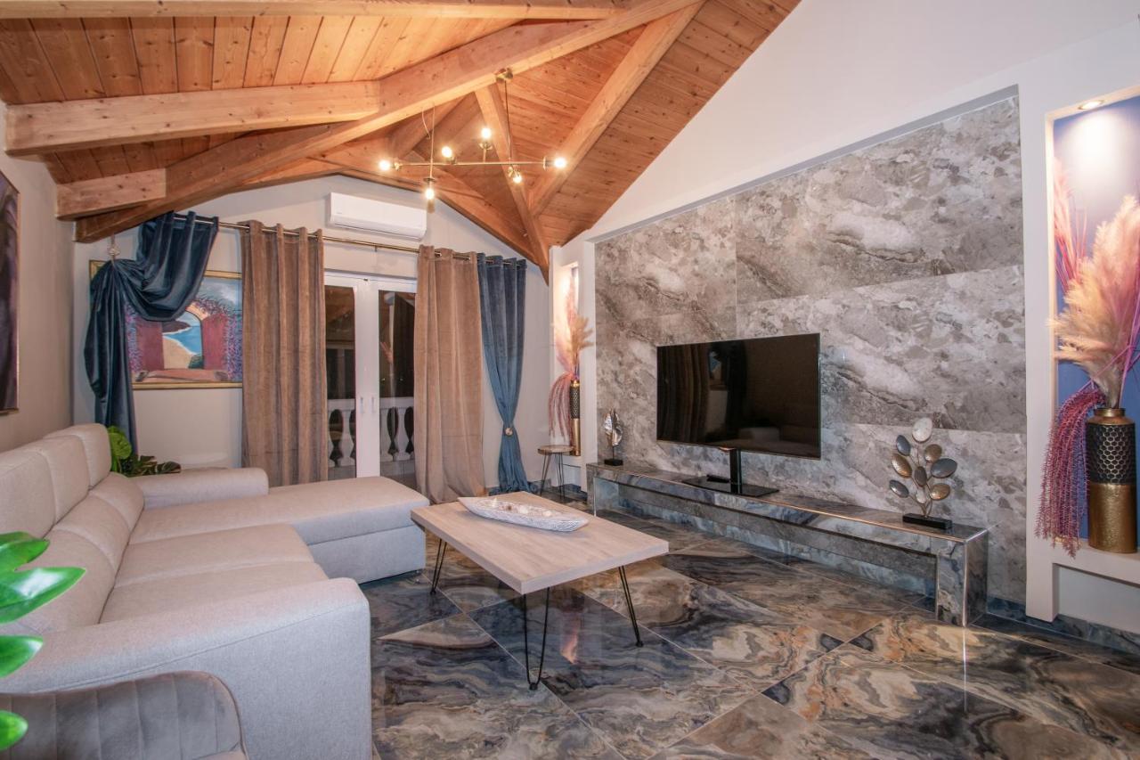 Casa Di Voz Shared Villa Studios By "Elite" Gaitani Extérieur photo